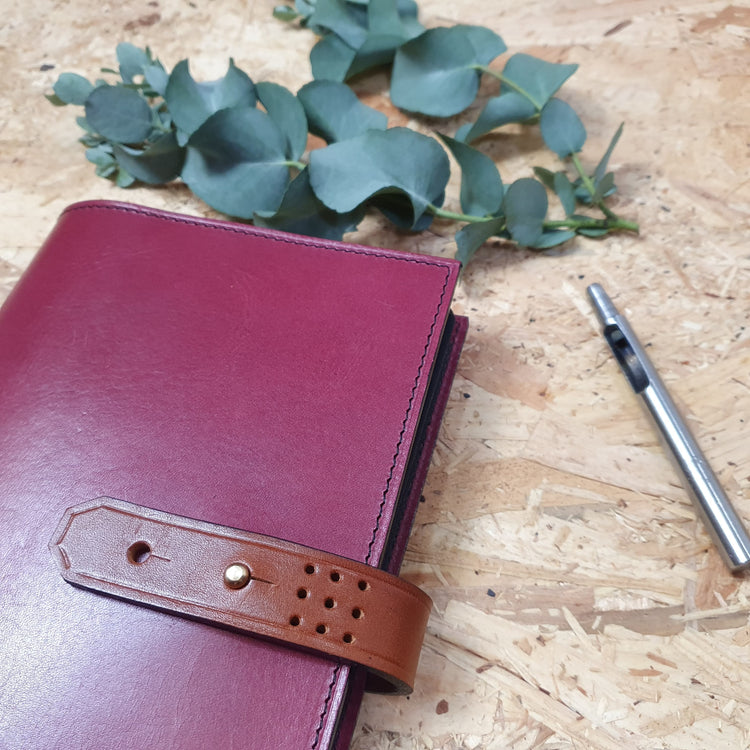 Hands of Tym stationery 'Laurel' The Bespoke Handmade Luxury Leather Notebook / Diary A5 - Slim