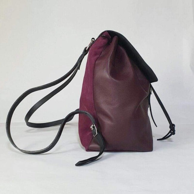 Hands of Tym Course 'Bag In A Day' Practical Leather Course Backpack