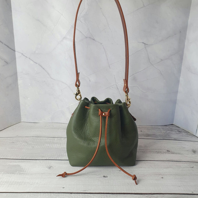 Hands of Tym Course 'Bag in a Day' Practical Leather Course Mini Bucket Bag