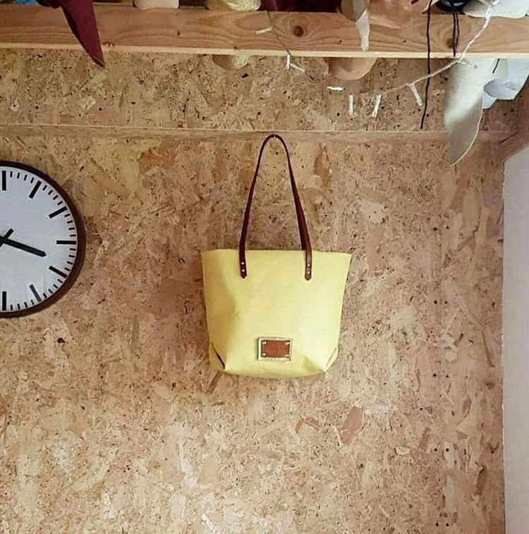 'Bag in a Day' Practical Leather Course Tote Bag