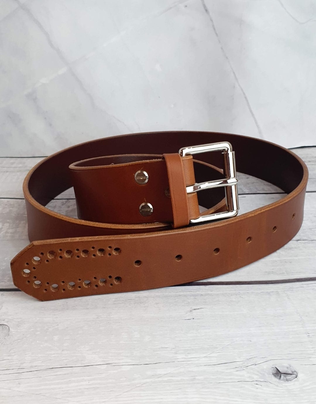 Hands of Tym Course Craft it Yourself Belt Course - A Practical Leather Course