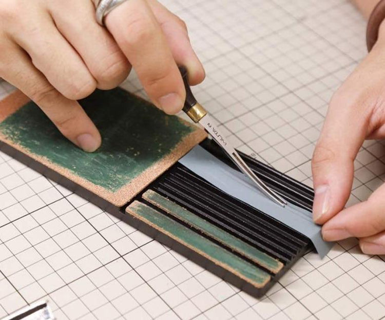 Hands of Tym Multifunctional sharpening strop kit for leather crafting
