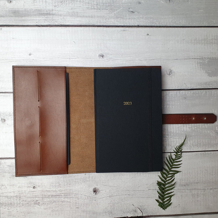 Hands of Tym Notebooks & Notepads 'Laurel' The Bespoke Handmade Luxury Leather Notebook / Diary A5 - Slim