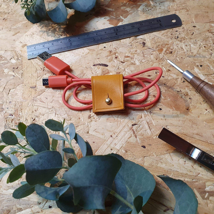 Hands of Tym 'Pod' The Personalised Handmade Leather cable tidy