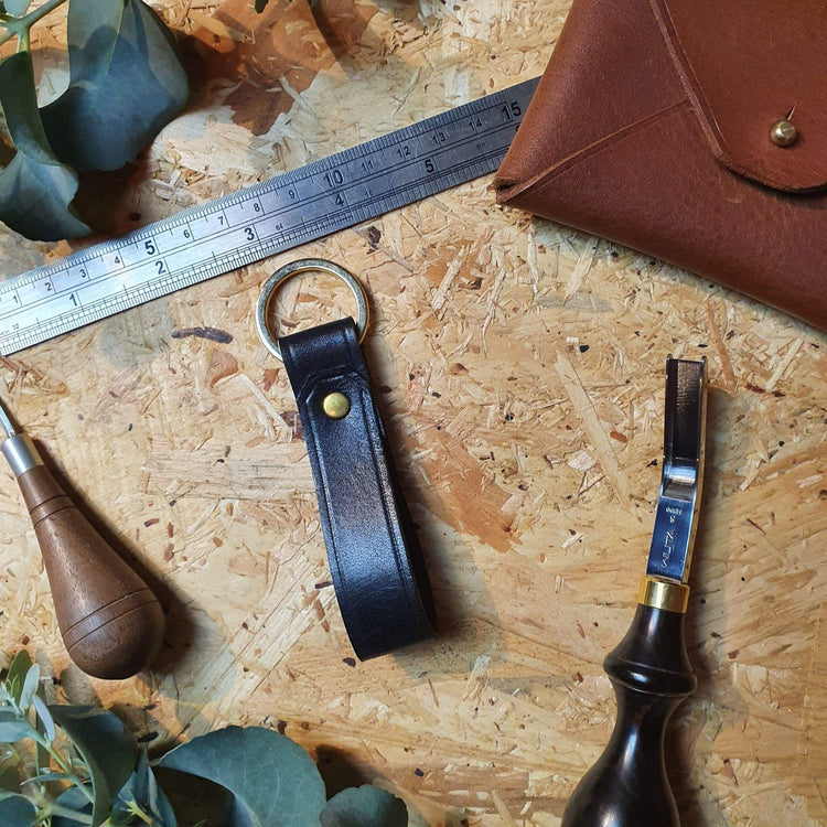 Hands of Tym 'Samara' The Personalised Handmade Leather Keyring