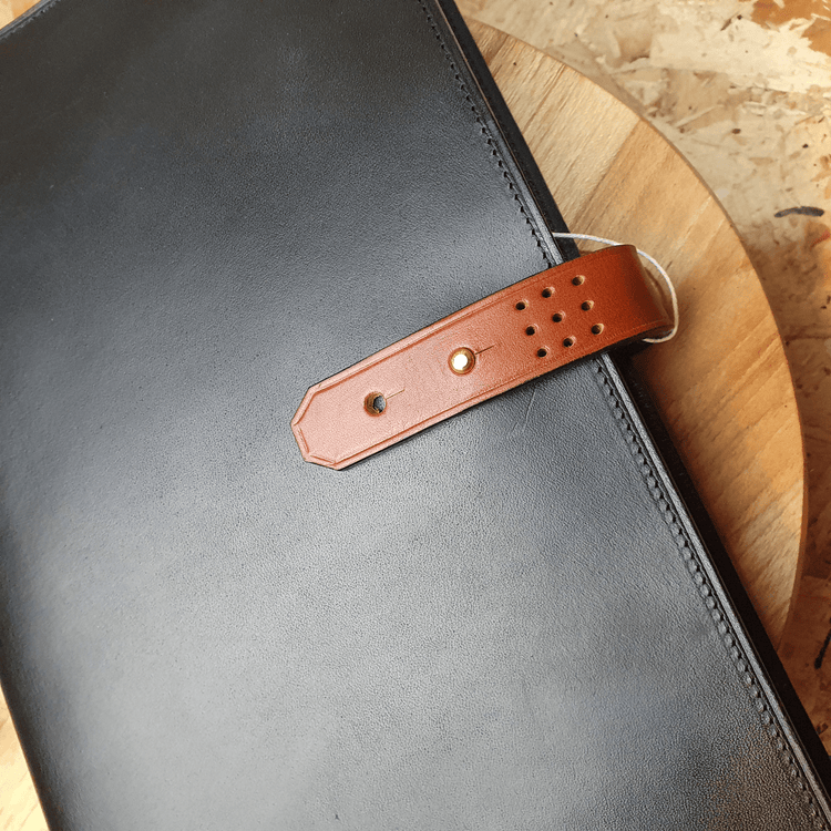Hands of Tym stationery 'Laurel' The Bespoke Handmade Luxury Leather Notebook / Diary A4