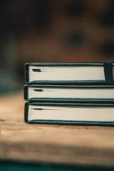 Hands of Tym stationery 'Laurel' The Bespoke Handmade Luxury Leather Notebook / Diary A6