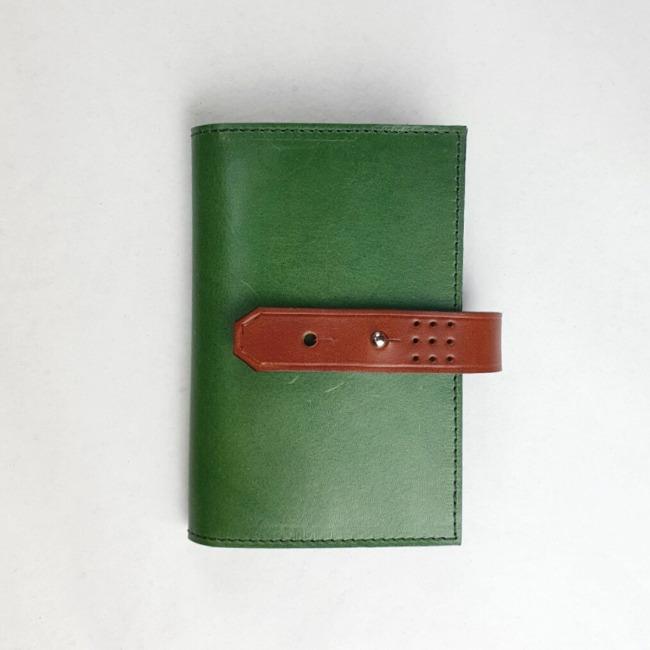 Hands of Tym stationery 'Laurel' The Bespoke Handmade Luxury Leather Notebook / Diary A6