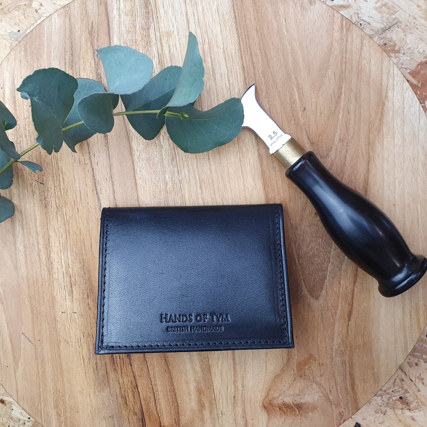 Hands of Tym Wallets & Money Clips 'Larch Slim' Bespoke Handmade Leather Slim Card Wallet