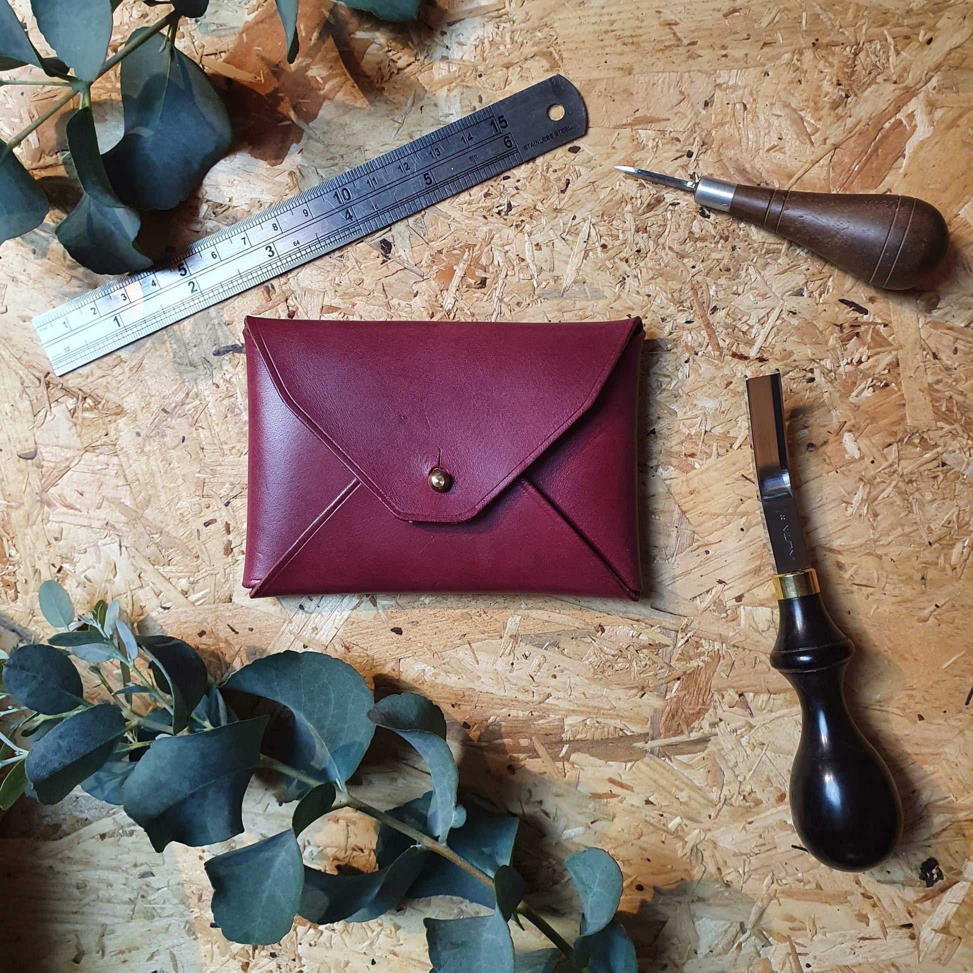 Hands of Tym Raspberry Pink / Gold stud 'Holly' Bespoke Handmade Custom Leather Purse